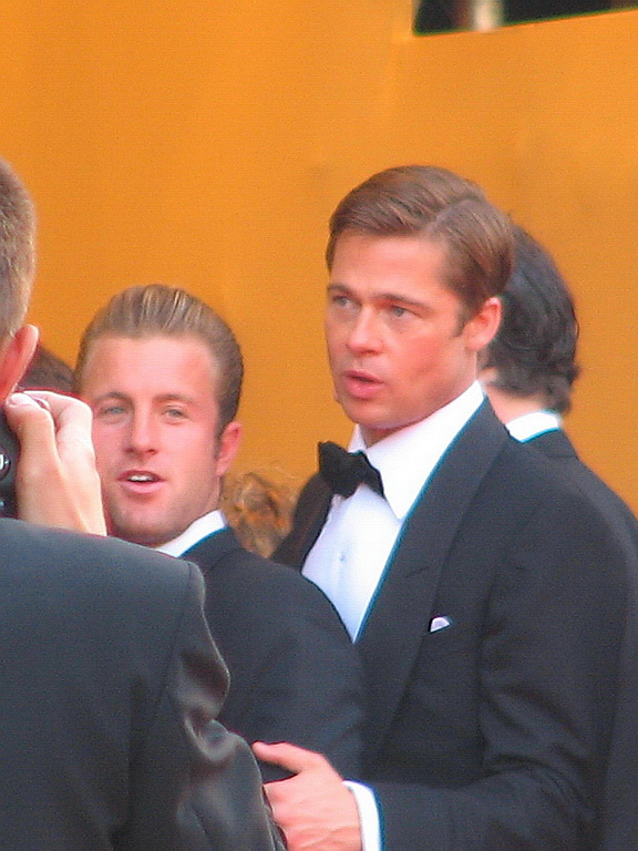 Scott Caan & Brad Pitt